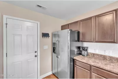 511 New Hanover Trail, Jacksonville, NC 28546 - Photo 13