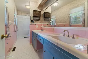 312 N Mitchell Ford Rd, Clarkton, NC 28433 - Photo 25