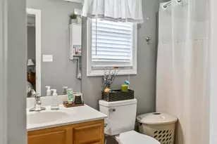 1121 Masters Ln, Greenville, NC 27834 - Photo 7