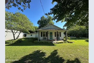 200 E Brickell Street, Winton, NC 27986 - Photo 1