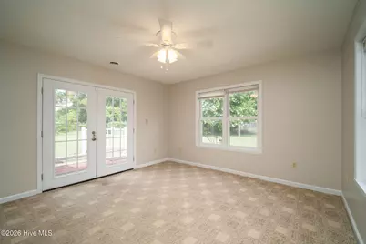 88 Parkway Drive, Jacksonville, NC 28540 - Photo 13