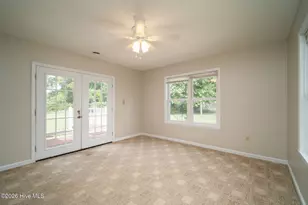 88 Parkway Dr, Jacksonville, NC 28540 - Photo 13