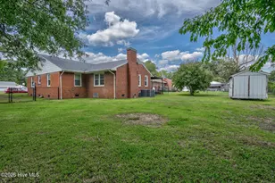 384 Snow Hill St, Ayden, NC 28513 - Photo 25