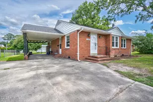 384 Snow Hill St, Ayden, NC 28513 - Photo 1