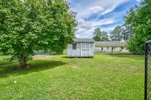 384 Snow Hill St, Ayden, NC 28513 - Photo 23