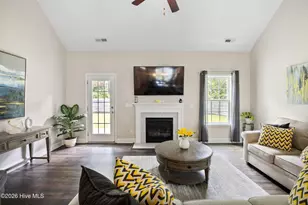 7345 Springwater Dr, Wilmington, NC 28411 - Photo 13