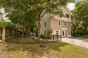 102 Sandpiper Ln, Indian Beach, NC 28512 - Photo 53