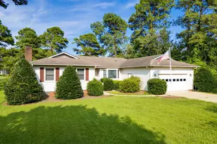 1011 Pelican Dr, New Bern, NC 28560 - Photo 3