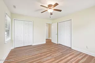 1011 Pelican Dr, New Bern, NC 28560 - Photo 15