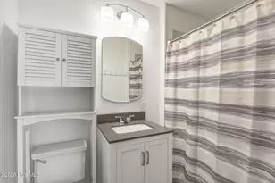 1011 Pelican Dr, New Bern, NC 28560 - Photo 27