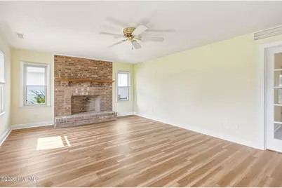 1011 Pelican Drive, New Bern, NC 28560 - Photo 7
