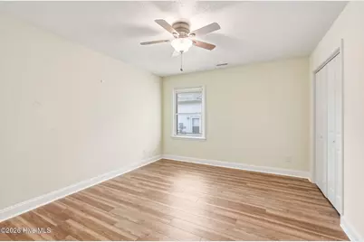 1011 Pelican Drive, New Bern, NC 28560 - Photo 11