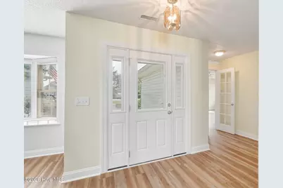 1011 Pelican Drive, New Bern, NC 28560 - Photo 5