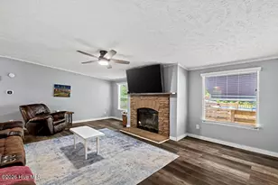 126 Elizabeth Dr E, Hubert, NC 28539 - Photo 21