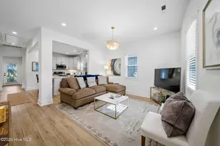 110 S 11th St, Wilmington, NC 28401 - Photo 5