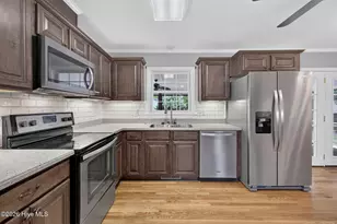 319 Silva Terra Dr, Wilmington, NC 28412 - Photo 9