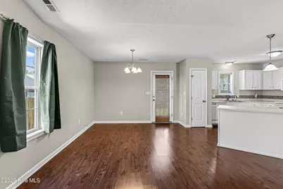 104 Ashcroft Drive, Jacksonville, NC 28546 - Photo 9
