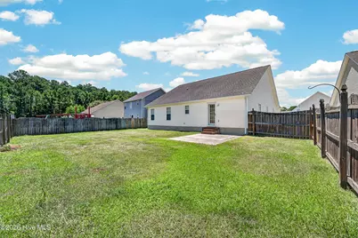 104 Ashcroft Drive, Jacksonville, NC 28546 - Photo 35