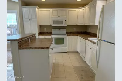 115 NW 20th Street, Oak Island, NC 28465 - Photo 5