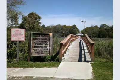 115 NW 20th Street, Oak Island, NC 28465 - Photo 23