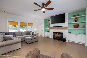 124 S Brightleaf Dr, Minnesott Beach, NC 28510 - Photo 9