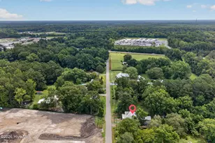 225 Carr Ave, Rocky Point, NC 28457 - Photo 35