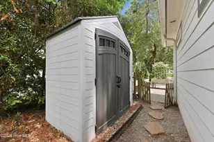 109 Noyes Ave, Morehead City, NC 28557 - Photo 41