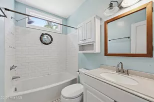 109 Noyes Ave, Morehead City, NC 28557 - Photo 25