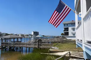 513 Canal Dr, Carolina Beach, NC 28428 - Photo 5