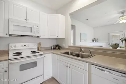 730 Indica Court #Apt 102, Wilmington, NC 28405 - Photo 13