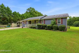 796 Mary White Rd, Whiteville, NC 28472 - Photo 37