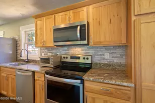 685 Edens Ln, Hampstead, NC 28443 - Photo 11