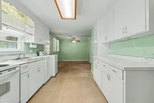 2409 Louisiana St, Wilmington, NC 28401 - Photo 9