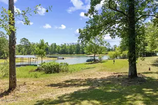 1046 Elm Dr, Lincolnton, GA 30817 - Photo 3
