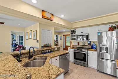 148 E Ivybridge Drive, Hubert, NC 28539 - Photo 7