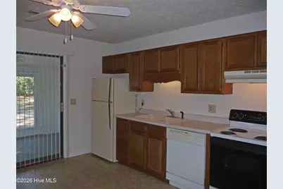 407 Lennon Drive, Wilmington, NC 28405 - Photo 5