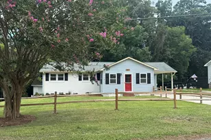 208 Regalwood Dr, Jacksonville, NC 28546 - Photo 1