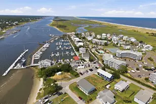 400 Virginia Ave, Carolina Beach, NC 28428 - Photo 3