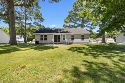 130 Sweetwater Drive, Jacksonville, NC 28540 - Photo 17