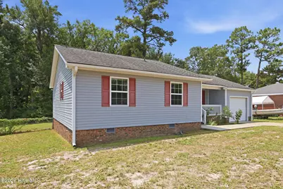 104 Bayberry Road, Newport, NC 28570 - Photo 3