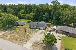 104 Bayberry Rd, Newport, NC 28570 - Photo 5