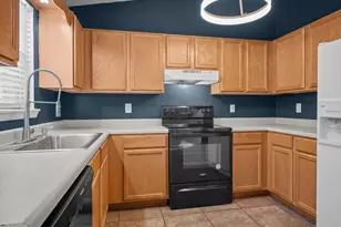 218 Winterberry Ct, Jacksonville, NC 28540 - Photo 7