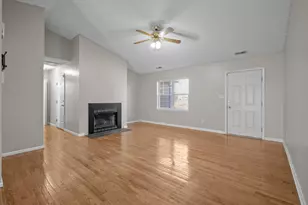218 Winterberry Ct, Jacksonville, NC 28540 - Photo 3
