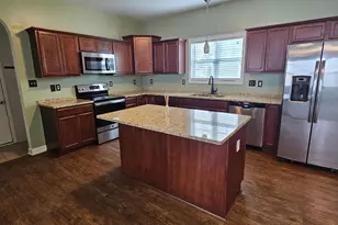 833 Tuscarora Trl, Jacksonville, NC 28546 - Photo 7