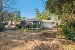1117 S 1st St, Smithfield, NC 27577 - Photo 7