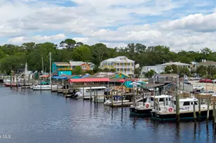 209 W St George St, Southport, NC 28461 - Photo 69