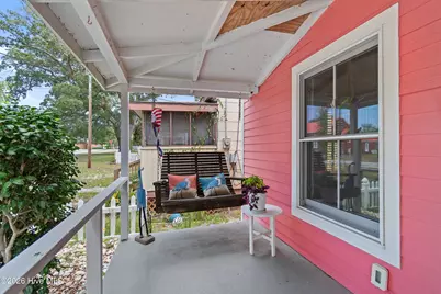 209 W St George Street, Southport, NC 28461 - Photo 11