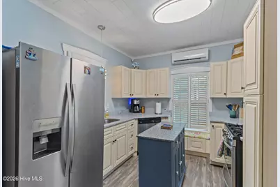 209 W St George Street, Southport, NC 28461 - Photo 19
