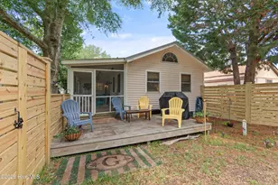 209 W St George St, Southport, NC 28461 - Photo 49