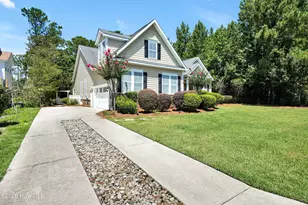 7729 Bonaventure Dr, Wilmington, NC 28411 - Photo 3